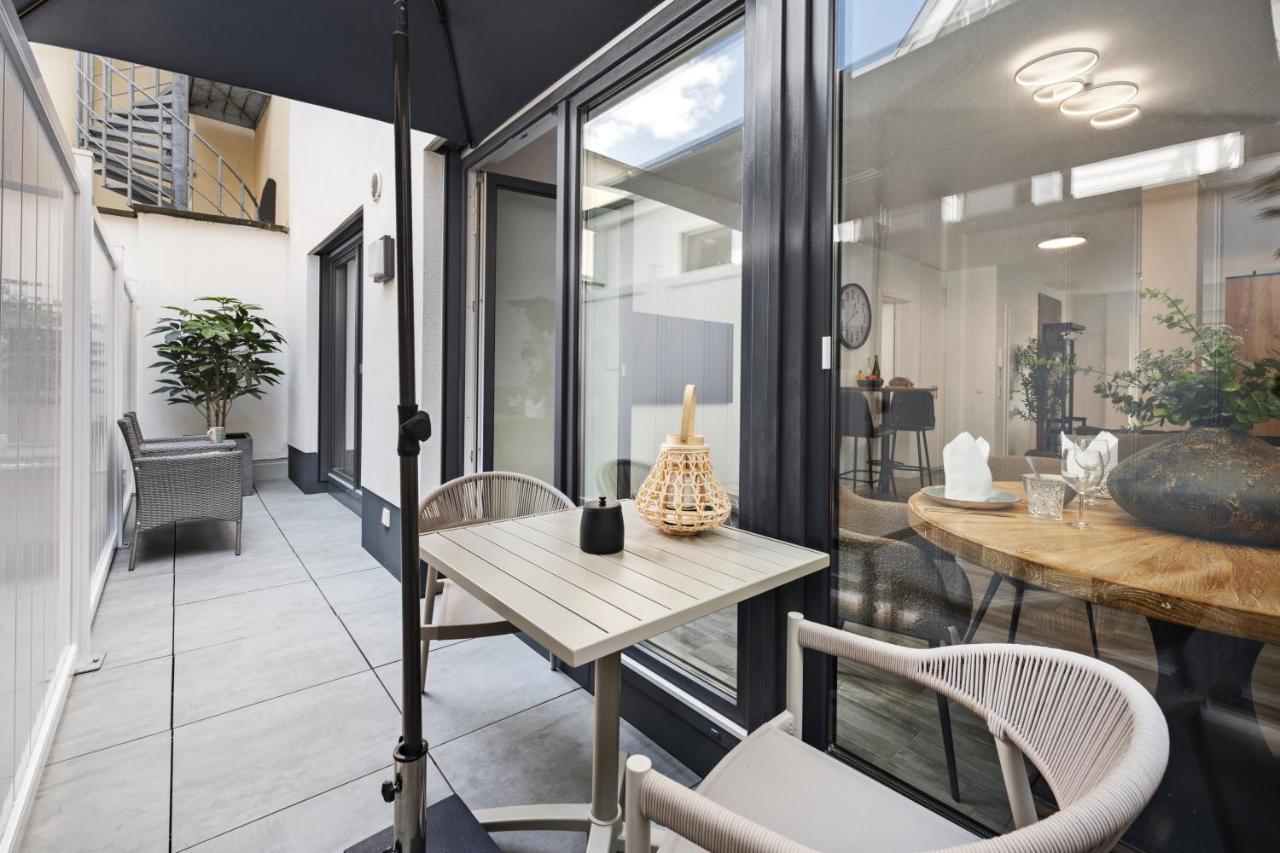 Appartement Park Avenue I Domsuite I Hbf I Netflix I Wlan Keulen